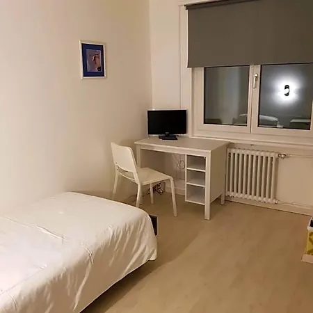 Elite Self-check-in Szálloda 2*