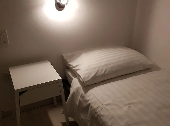 Elite Self-check-in 2*